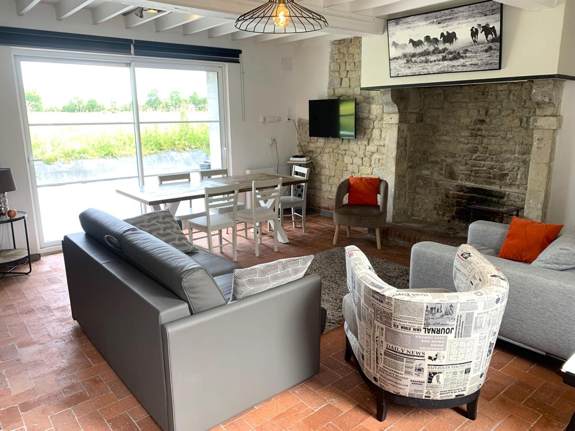 Comfortable House For 6 Guests In Saint-Come-Du-Mont Βίλα Εξωτερικό φωτογραφία